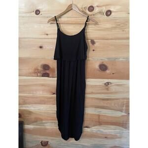 Lilbetter womens black maxi dress. side slits. size small.
